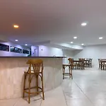 Apartamento 2 Quartos Com Piscina, Vista Mar E Churrasqueira Privativa - 50M Da Praia Dos Anjos