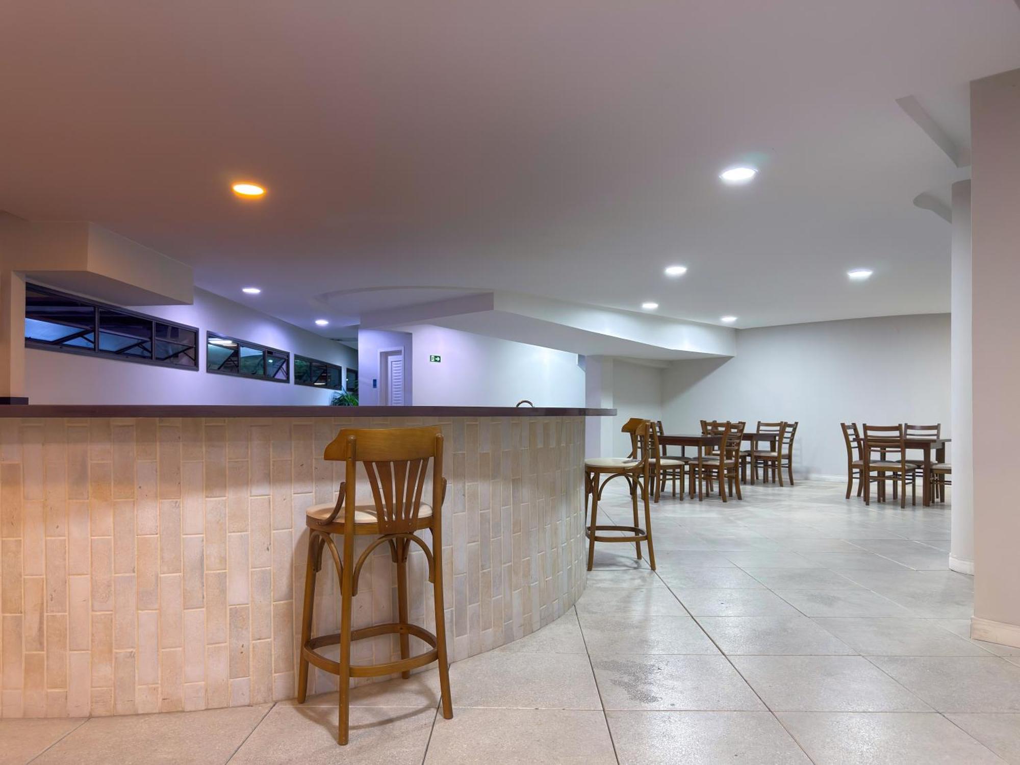 2 Quartos Com Piscina, Vista Mar E Churrasqueira Privativa - 50m Da Dos Anjos Apartment