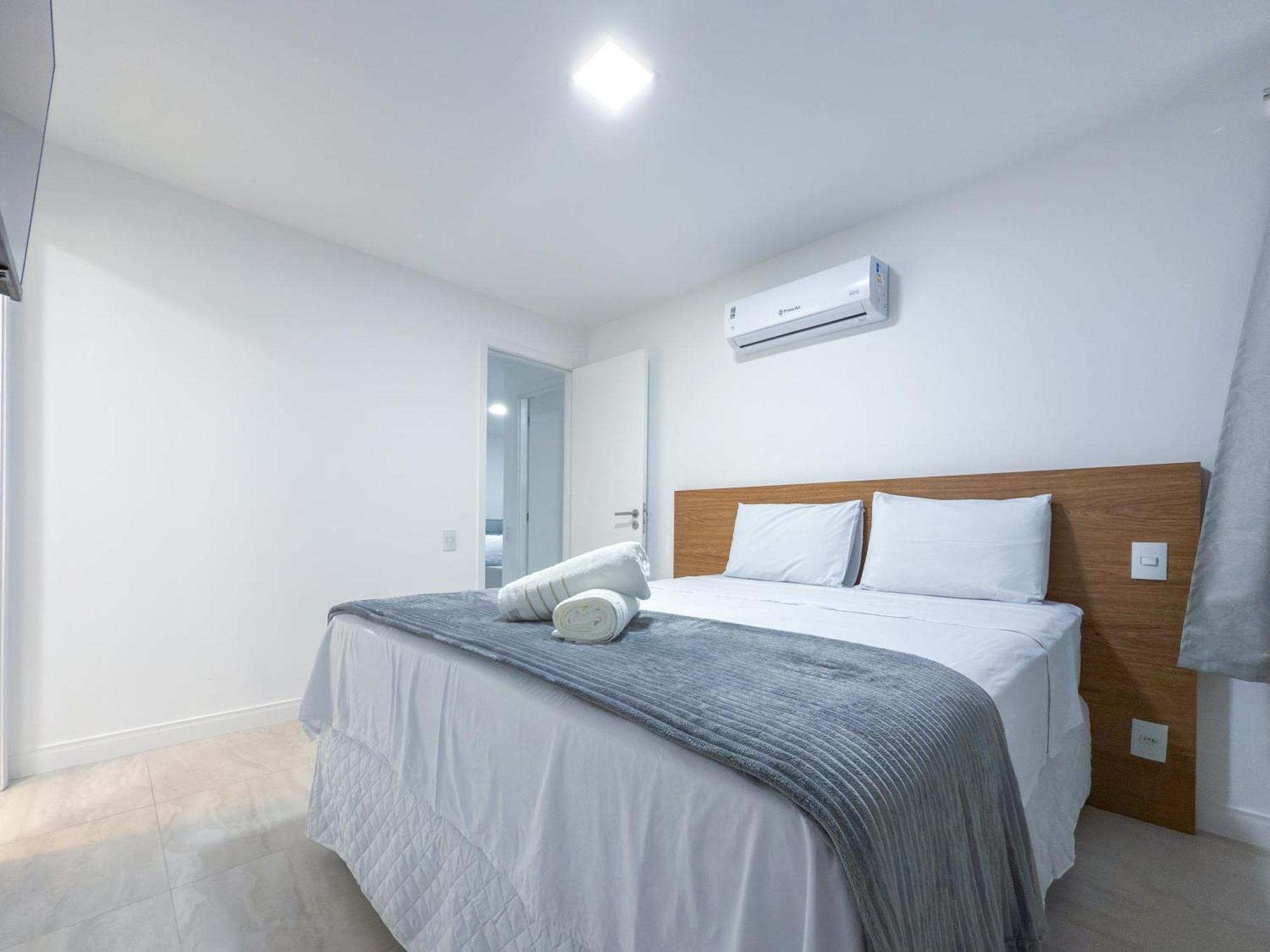 2 Quartos Com Piscina, Vista Mar E Churrasqueira Privativa - 50m Da Dos Anjos Apartment *